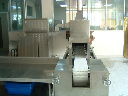 食用菌培養(yǎng)基微波殺菌烘干機(jī)