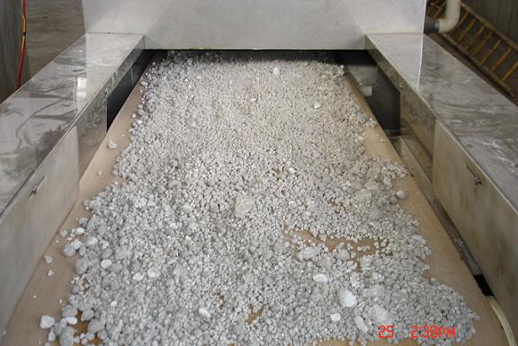 礦產(chǎn)品微波干燥機